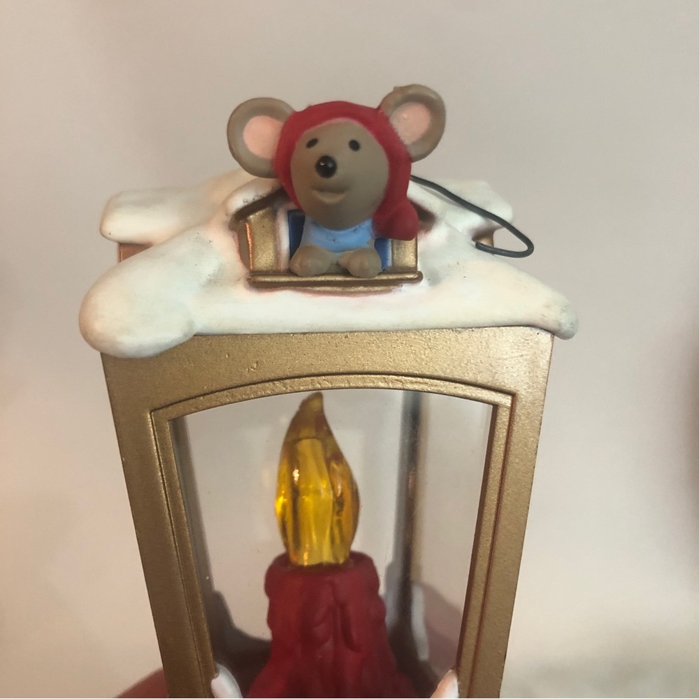 Hallmark keepsake lantern ornament